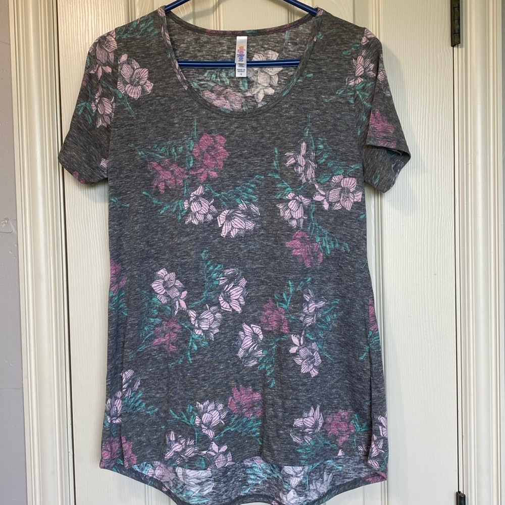 LulaRoe Classic Tee